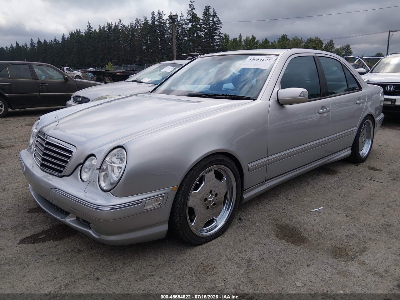 2002 MERCEDES-BENZ E 55 AMG   · 2/11