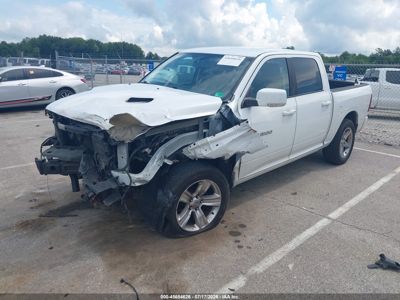 2012 RAM 1500 SPORT · 2/11