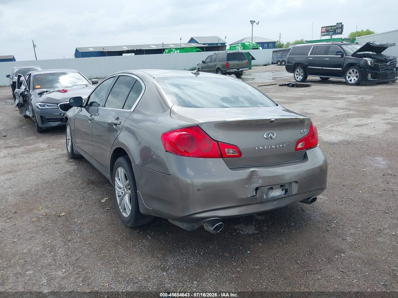 2011 INFINITI G37 JOURNEY · 3/11