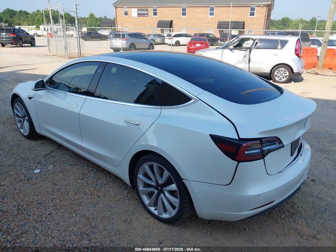 2020 TESLA MODEL 3 STANDARD RANGE PLUS REAR-WHEEL DRIVE/STANDARD RANGE REAR-WHEEL DRIVE · 3/11