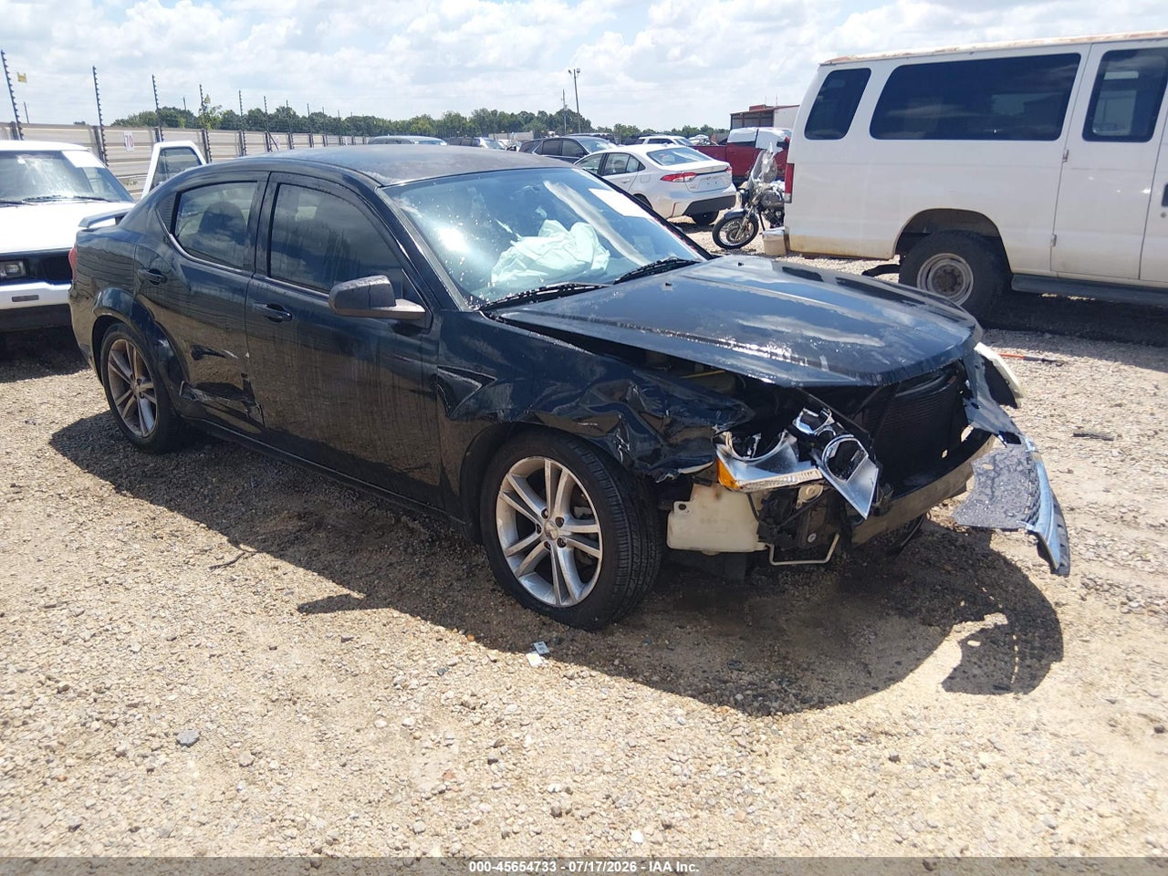 1C3CDZAG3DN****** · 2013 DODGE AVENGER SE V6