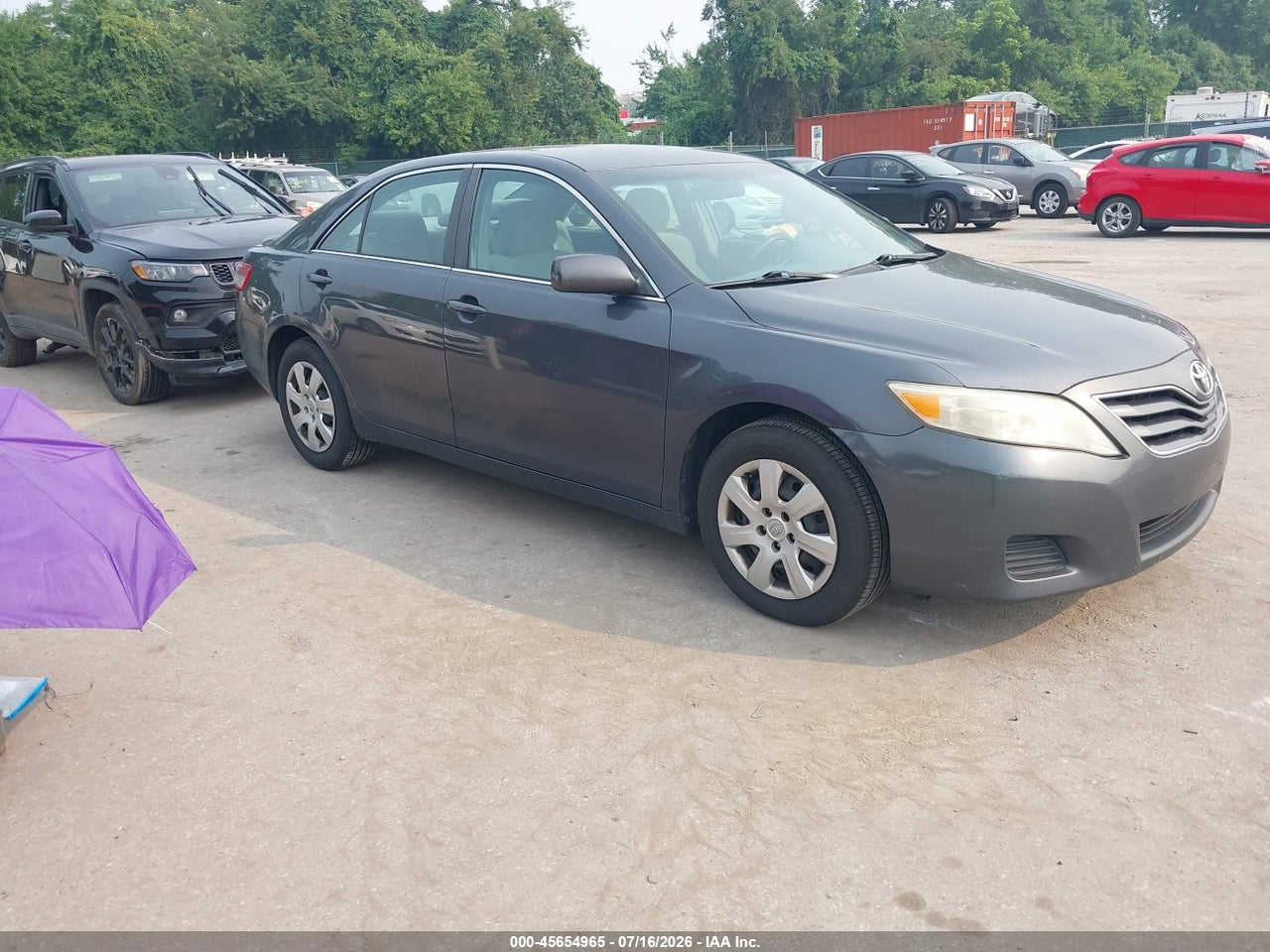 4T1BF3EK1BU****** · 2011 TOYOTA CAMRY LE