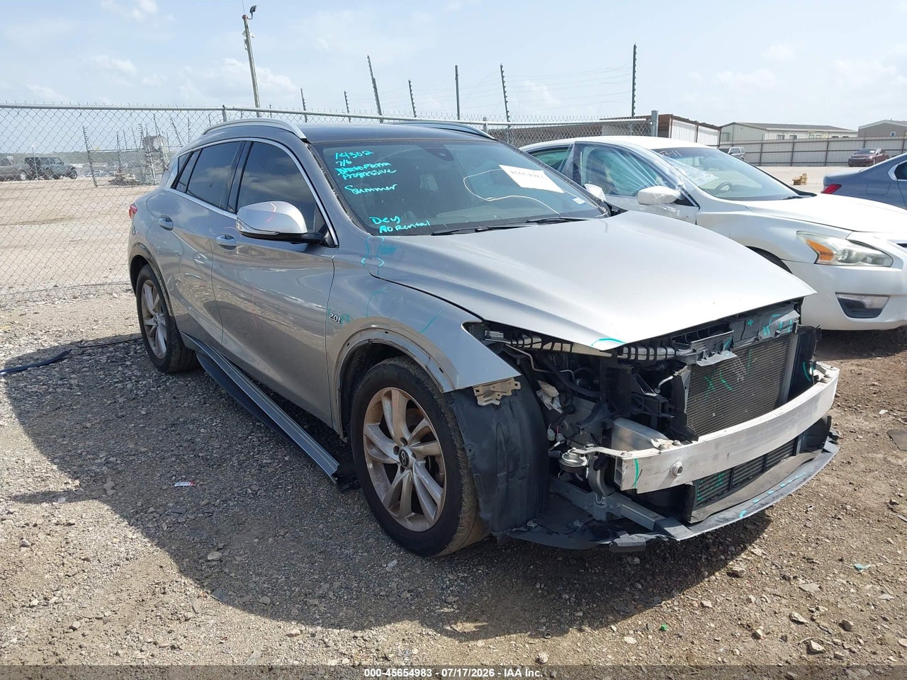 2019 INFINITI QX30 LUXE