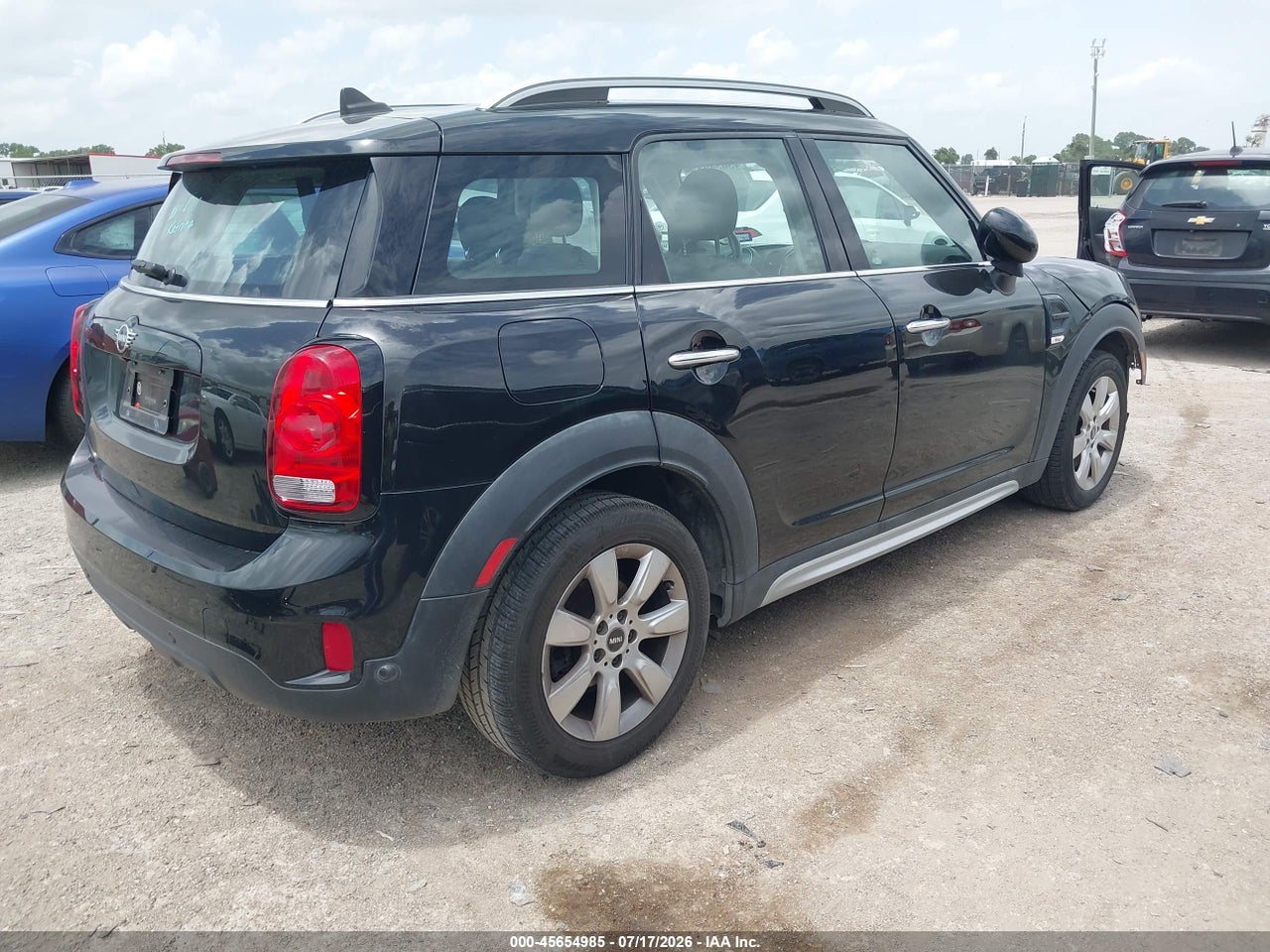 2019 MINI COUNTRYMAN COOPER · 4/11