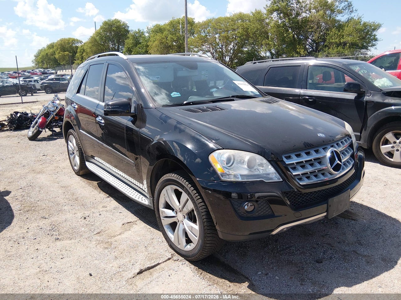 4JGBB8GBXBA****** · 2011 MERCEDES-BENZ ML 350 4MATIC