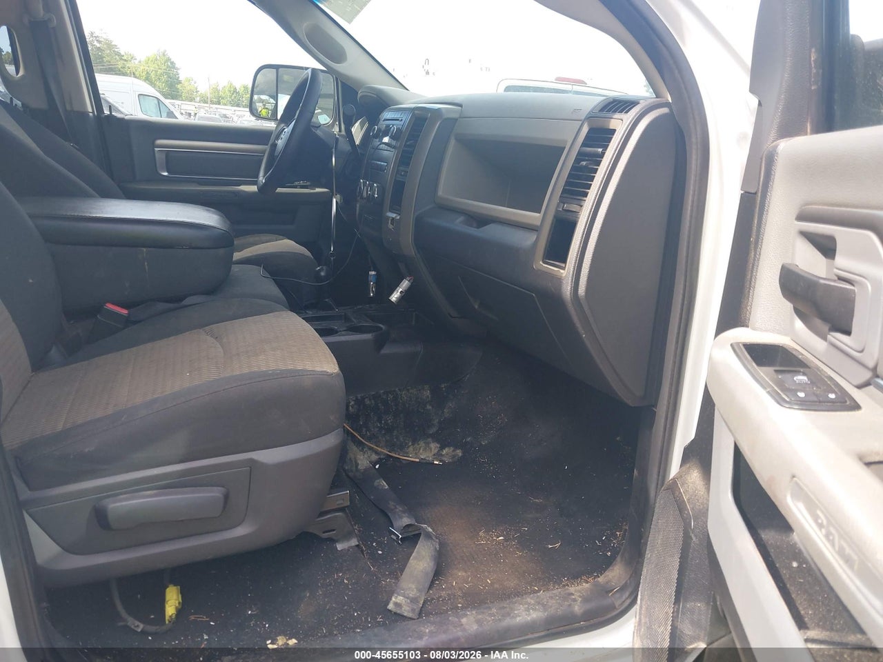 2012 RAM 2500 ST · 5/11