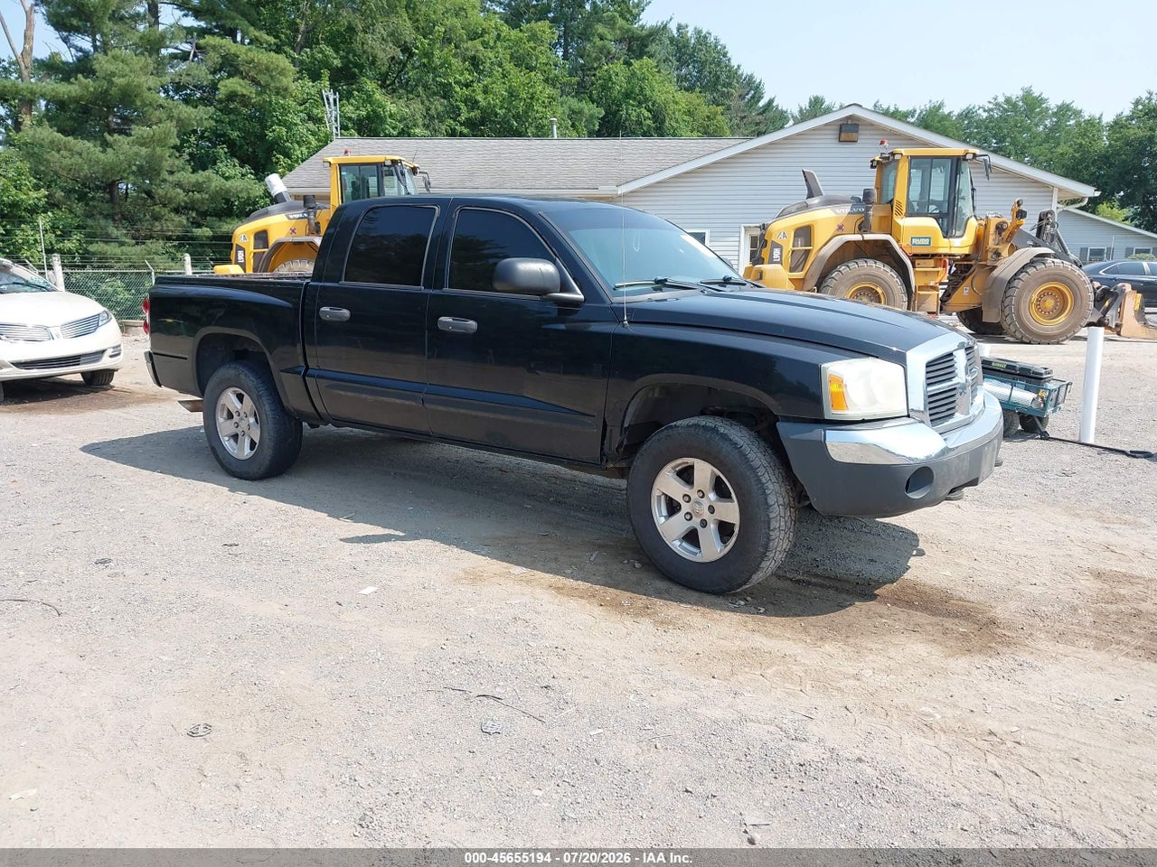 1D7HW48N35S****** · 2005 DODGE DAKOTA SLT