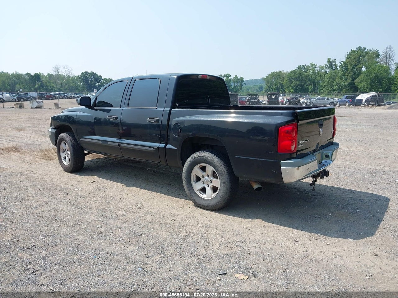 2005 DODGE DAKOTA SLT · 3/11
