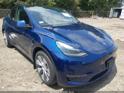 7SAYGDEE1RA****** · 2024 TESLA MODEL Y LONG RANGE DUAL MOTOR ALL-WHEEL DRIVE