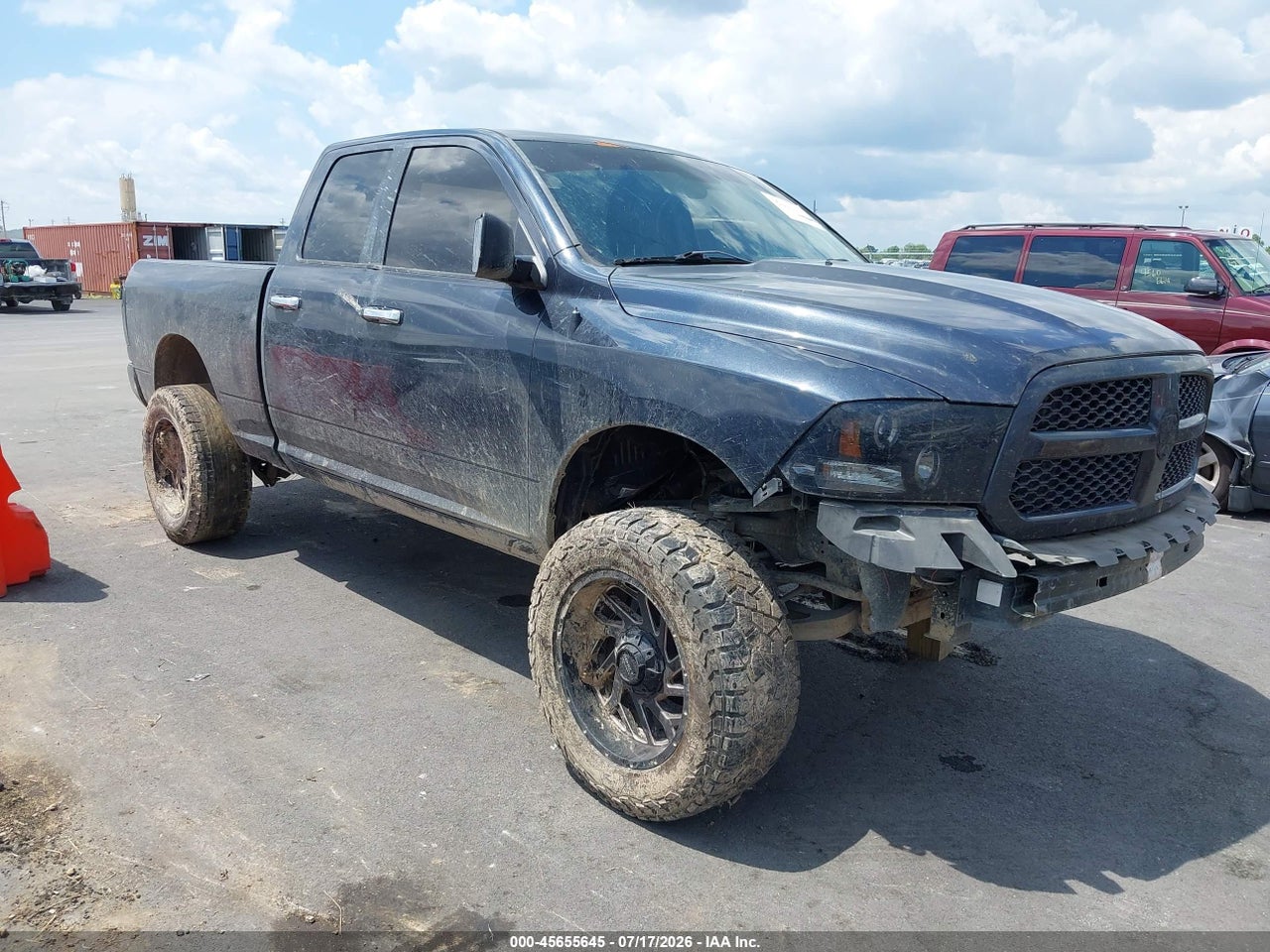 1C6RR6GT6HS****** · 2017 RAM 1500 SLT  4X2 6'4 BOX