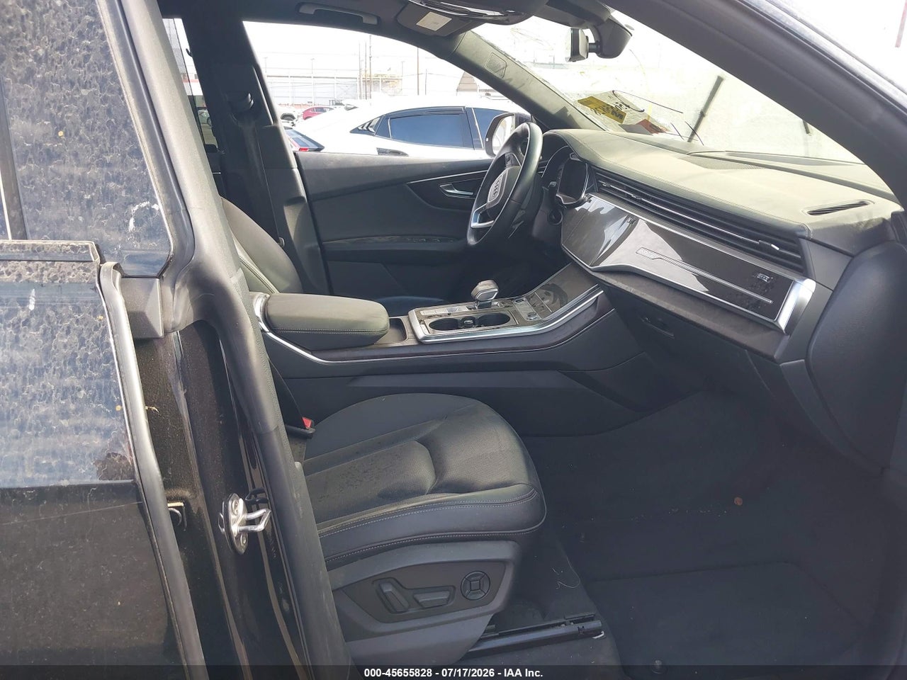 2021 AUDI Q8 PRESTIGE 55 TFSI QUATTRO TIPTRONIC · 5/11