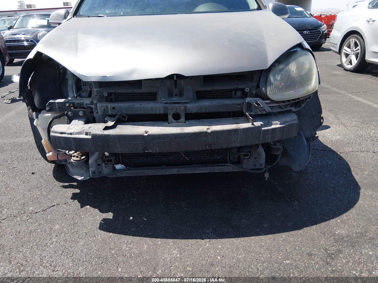 2009 VOLKSWAGEN RABBIT S · 6/11