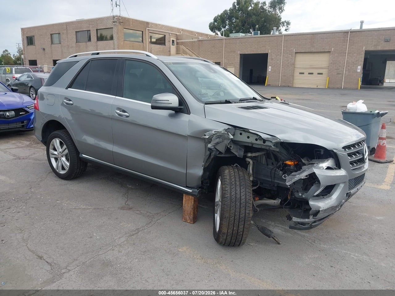 4JGDA5HB4EA****** · 2014 MERCEDES-BENZ ML 350 4MATIC