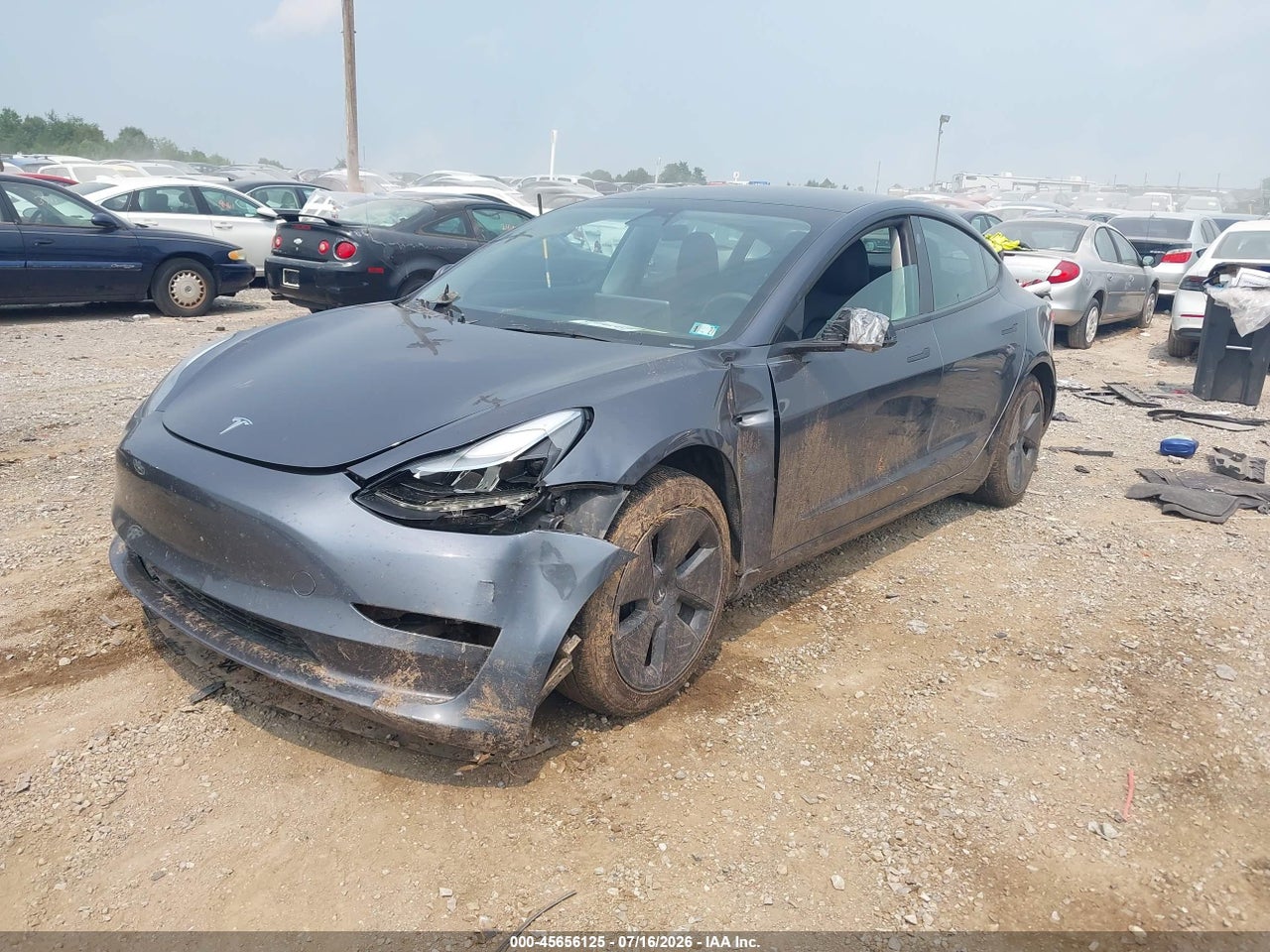 2023 TESLA MODEL 3 REAR-WHEEL DRIVE · 2/9