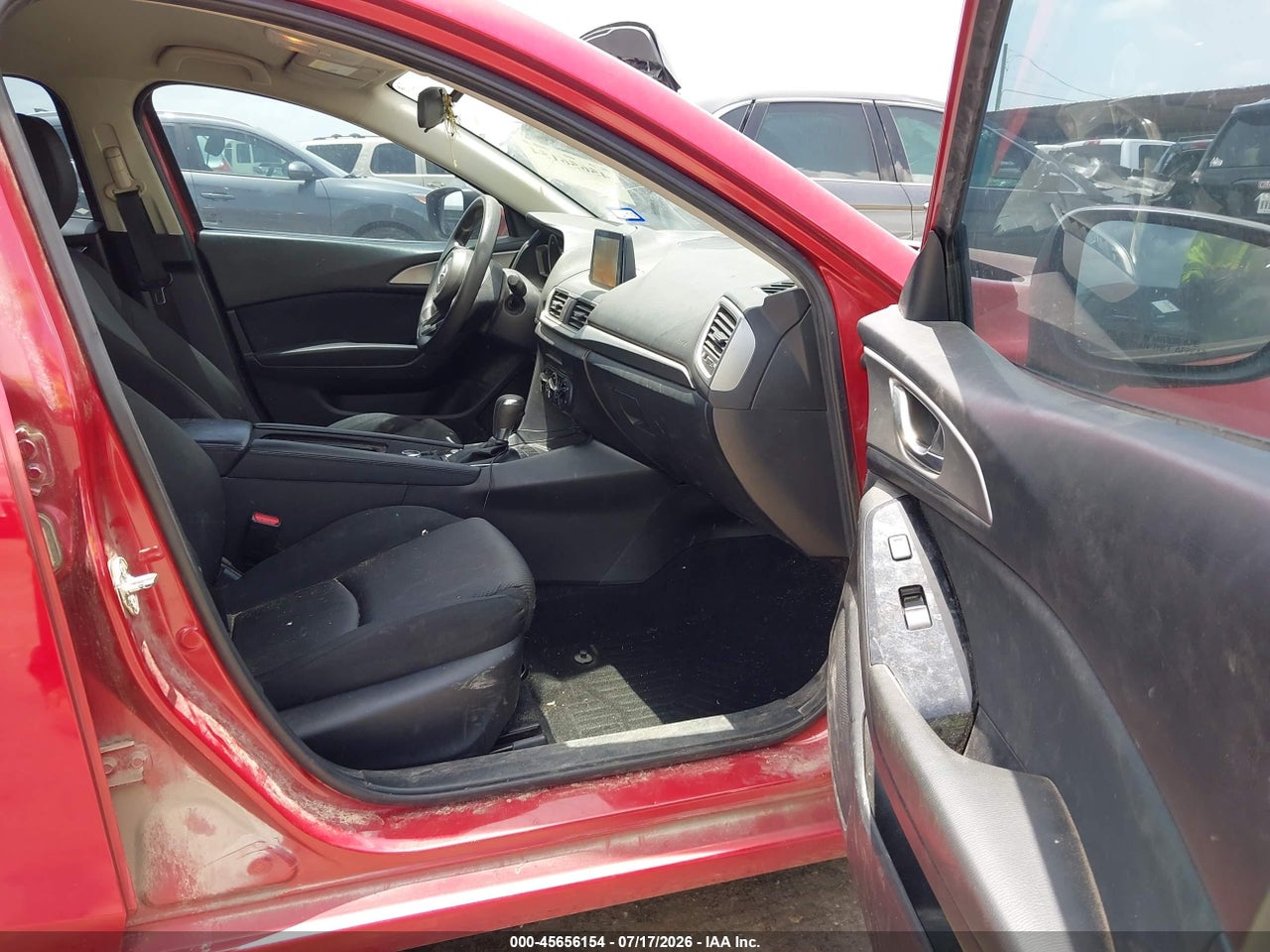 2018 MAZDA MAZDA3 SPORT · 5/10