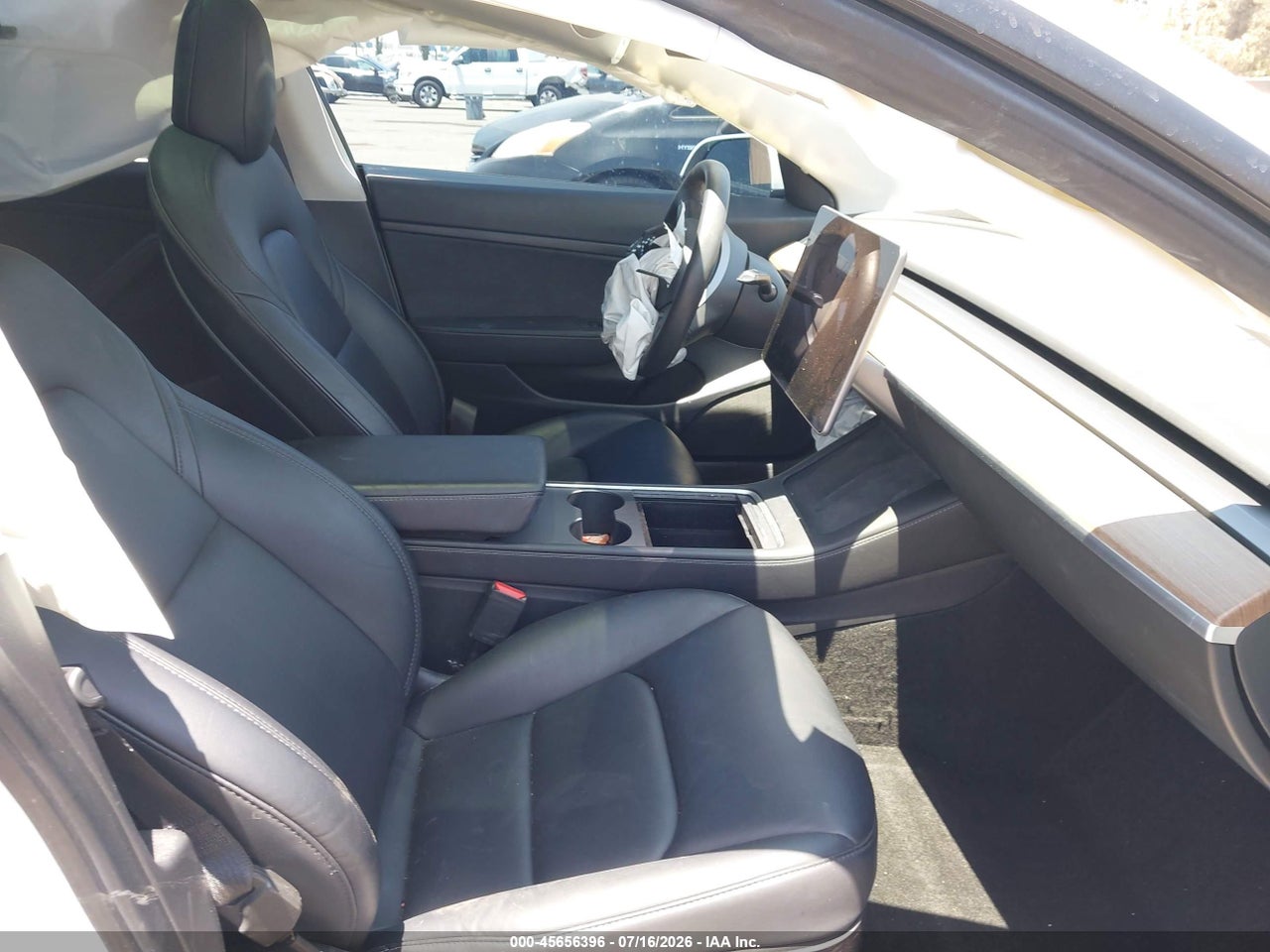 2021 TESLA MODEL 3 STANDARD RANGE PLUS REAR-WHEEL DRIVE · 5/9