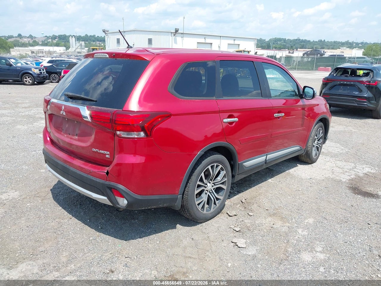 2016 MITSUBISHI OUTLANDER SE/SEL · 4/11