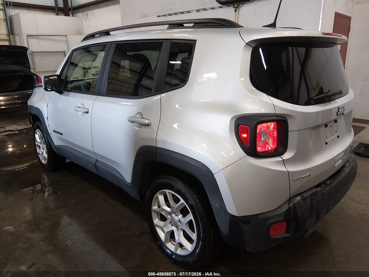 2018 JEEP RENEGADE LATITUDE 4X4 · 3/11