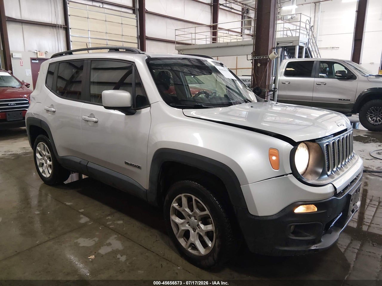 ZACCJBBB8JP****** · 2018 JEEP RENEGADE LATITUDE 4X4