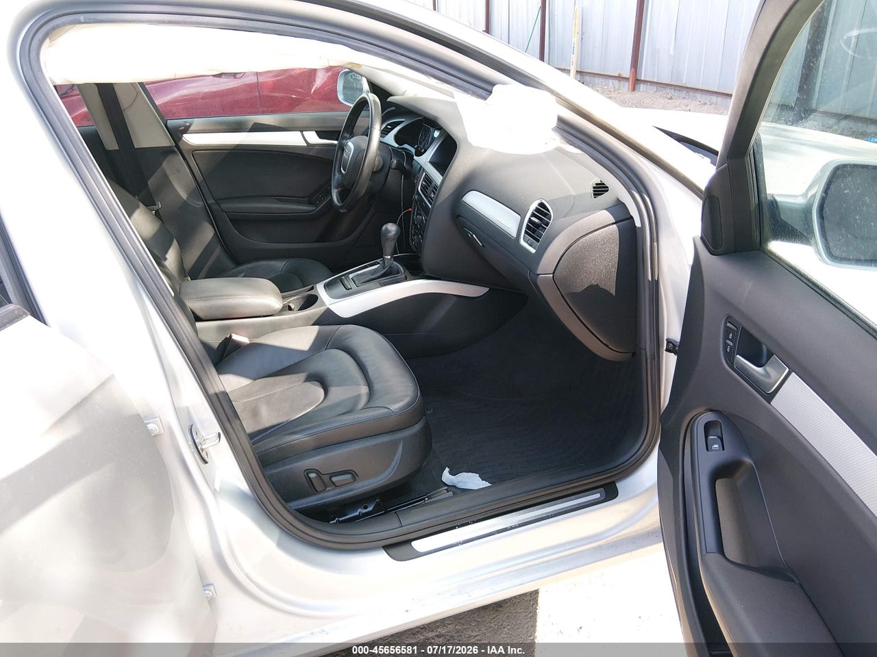2011 AUDI A4 2.0T PREMIUM · 5/11