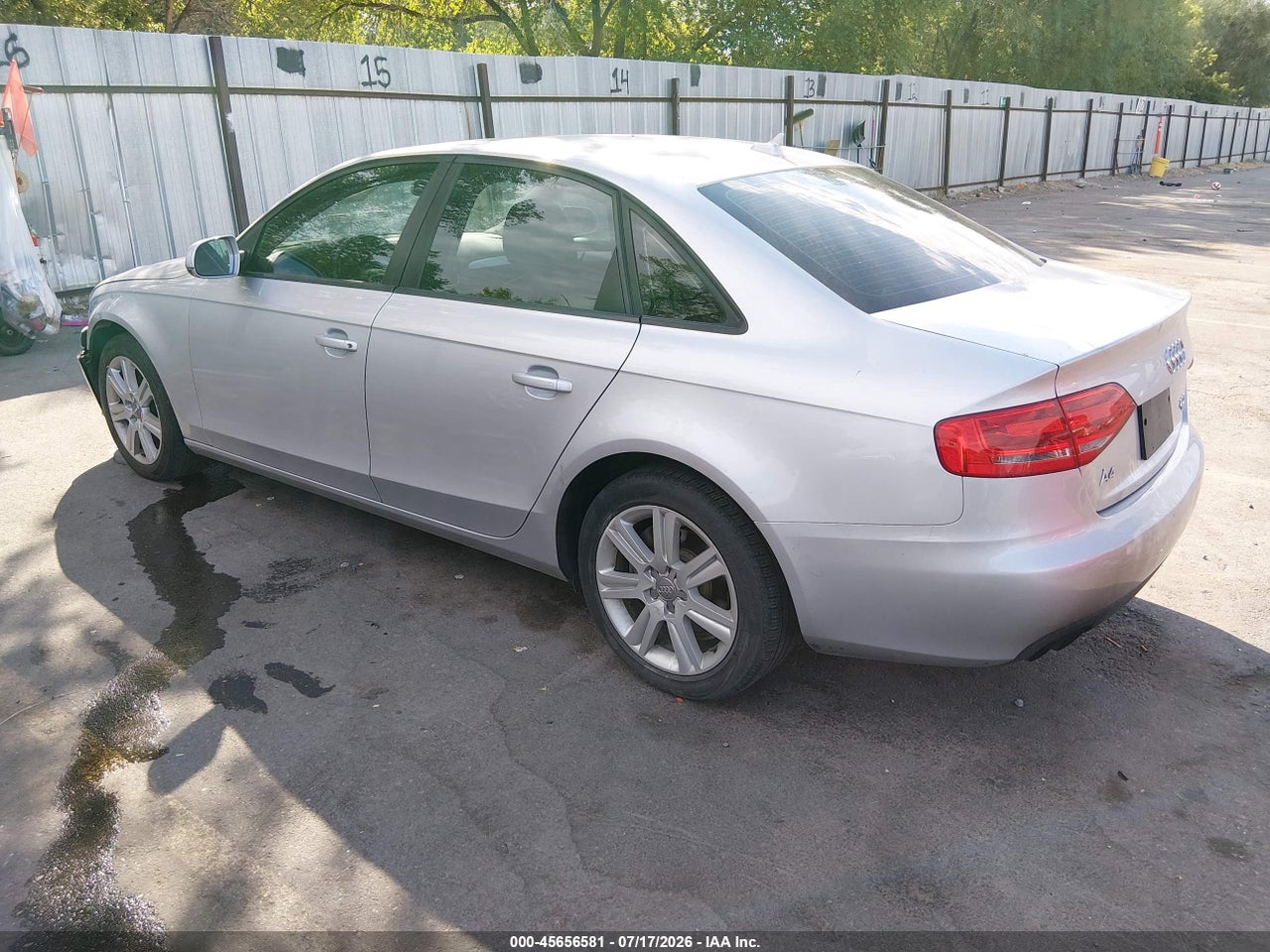 2011 AUDI A4 2.0T PREMIUM · 3/11