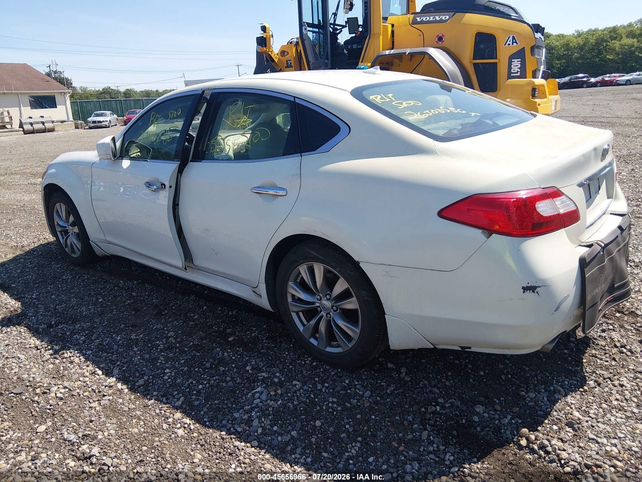 JN1BY1AR8BM****** · 2011 INFINITI M37X   · 3/10