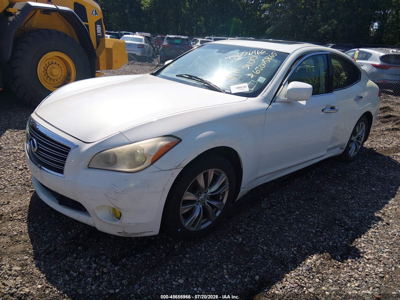 JN1BY1AR8BM****** · 2011 INFINITI M37X   · 2/10