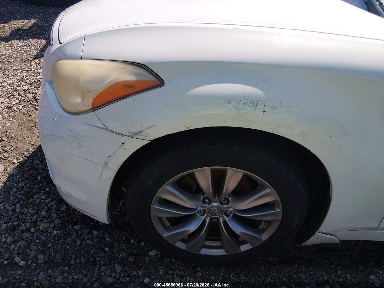 JN1BY1AR8BM****** · 2011 INFINITI M37X   · 6/10