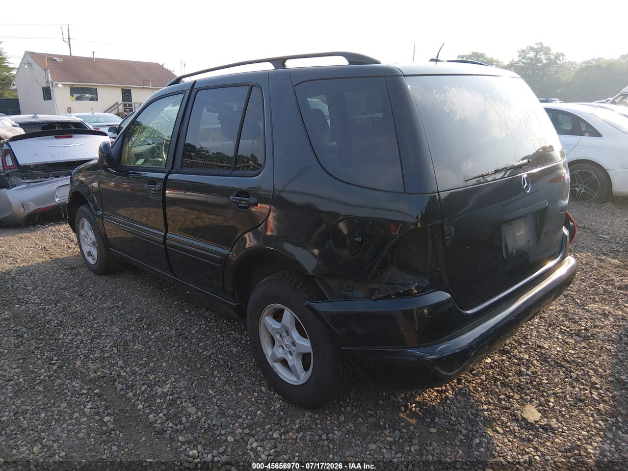 2001 MERCEDES-BENZ ML 320   · 3/10