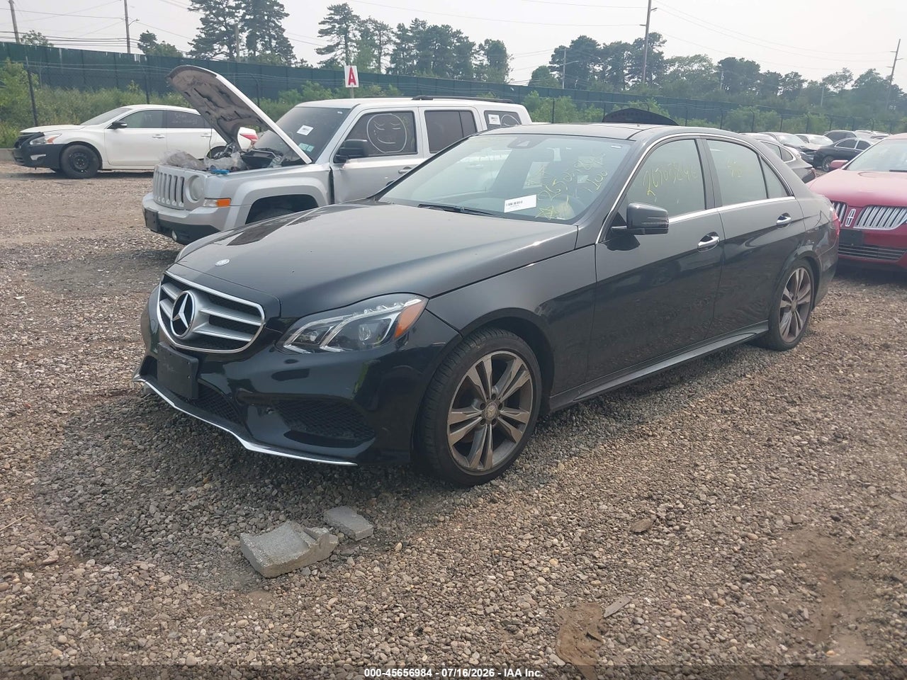 2016 MERCEDES-BENZ E 350 4MATIC · 2/10