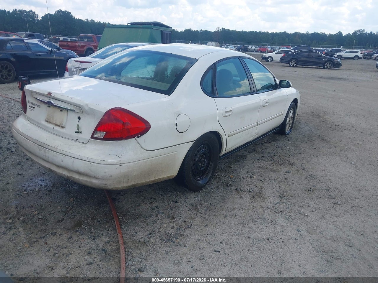 2003 FORD TAURUS SES · 4/11