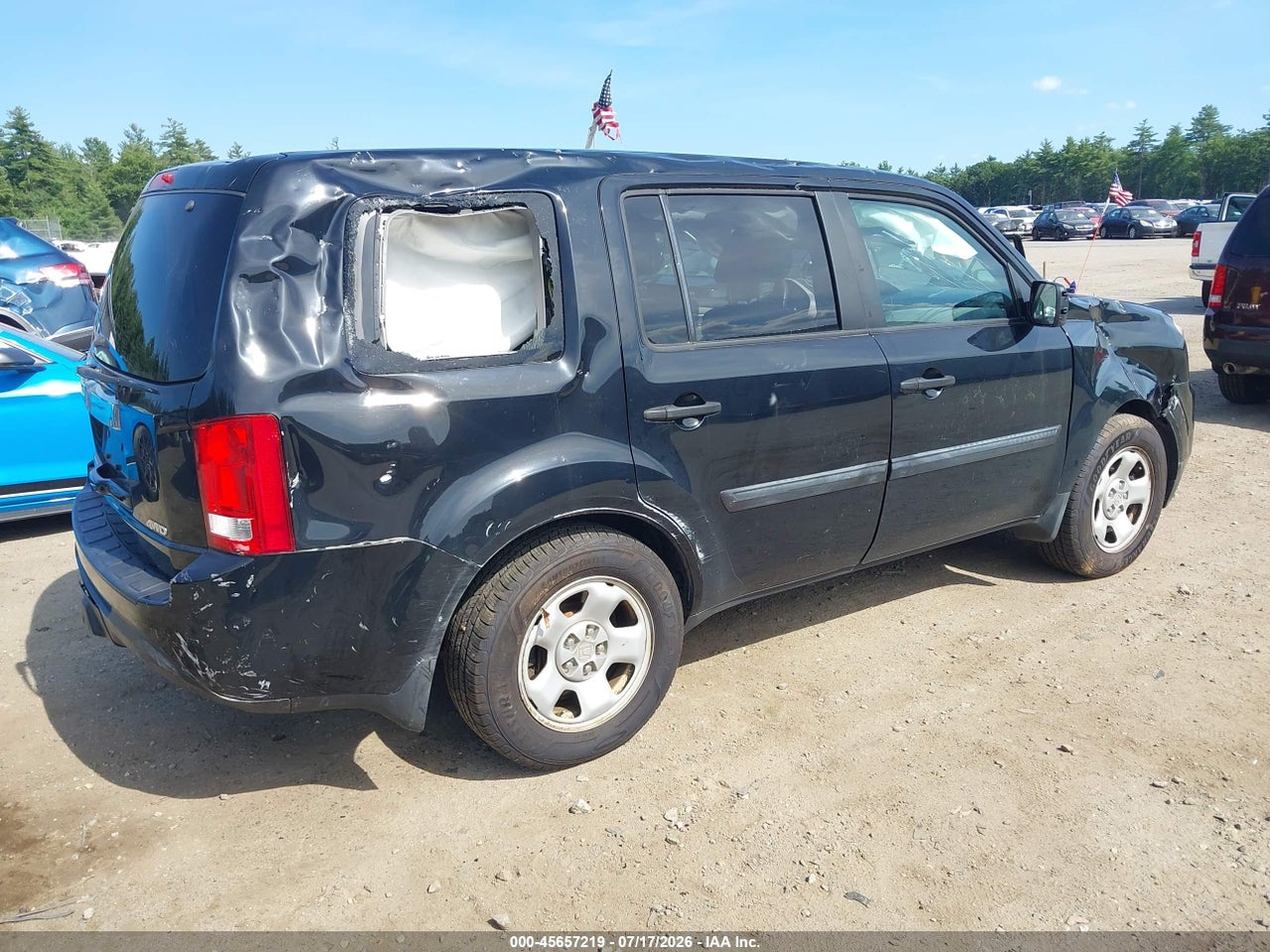2015 HONDA PILOT LX · 4/11