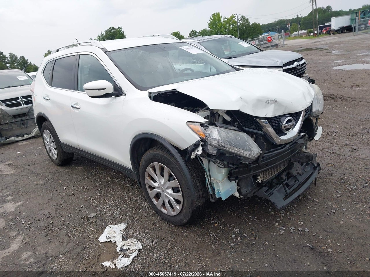 KNMAT2MV4GP****** · 2016 NISSAN ROGUE S