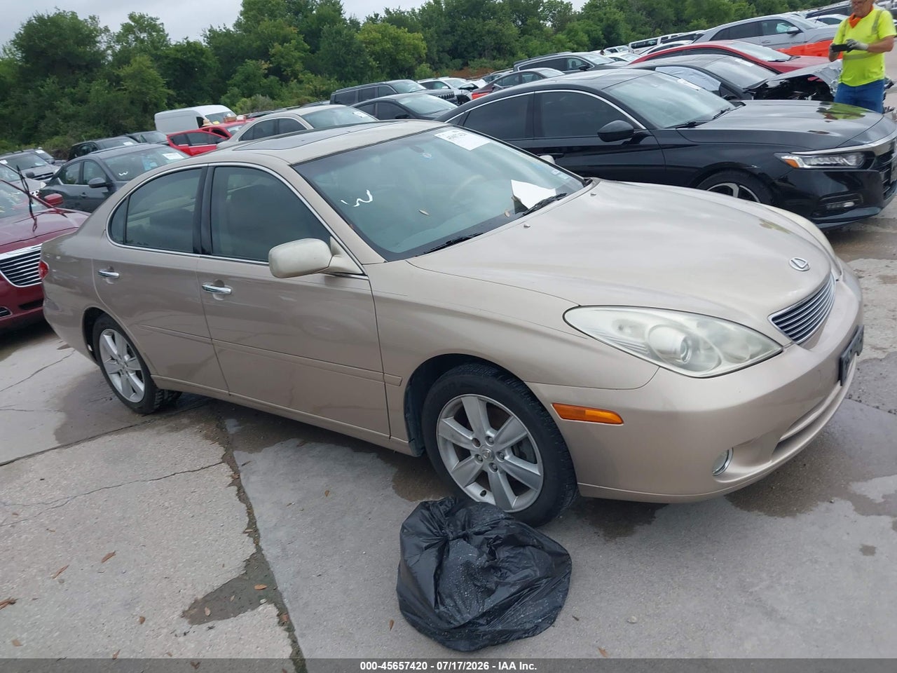 JTHBA30GX55****** · 2005 LEXUS ES 330