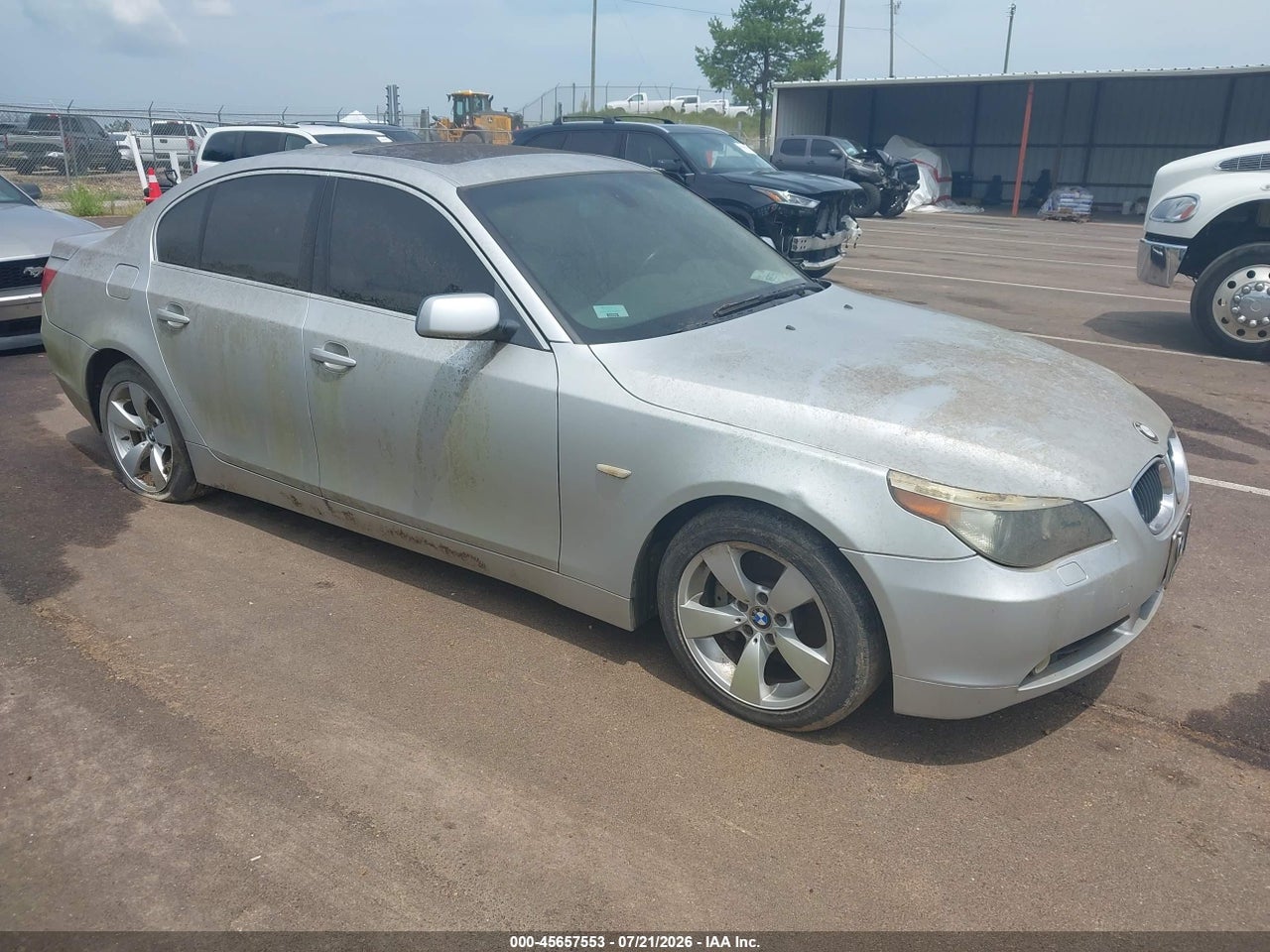 WBANA53515B****** · 2005 BMW 525I