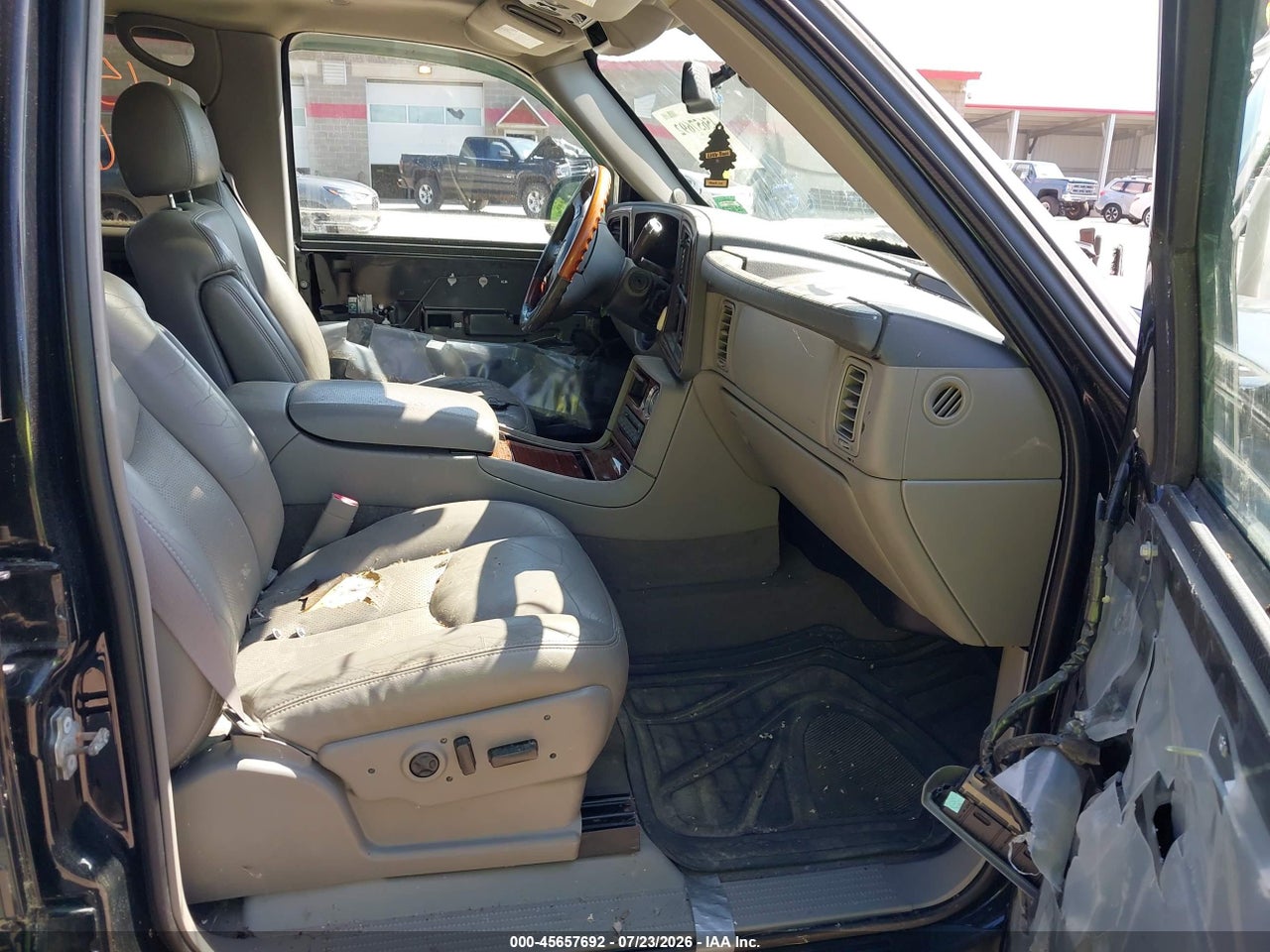 2004 CADILLAC ESCALADE EXT STANDARD · 5/11