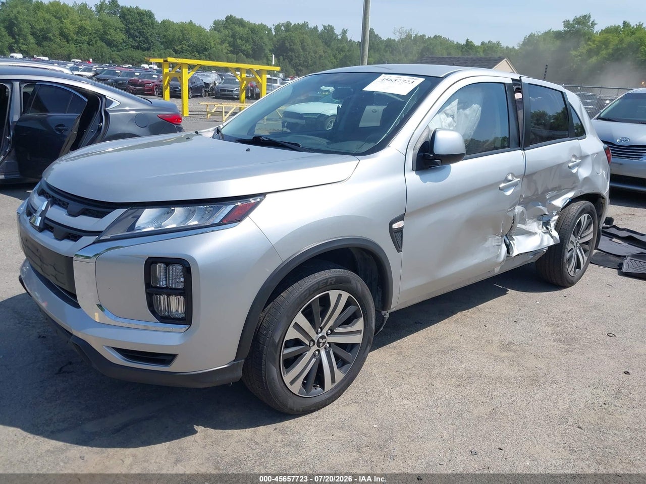 2020 MITSUBISHI OUTLANDER SPORT 2.0 ES AWC · 2/11