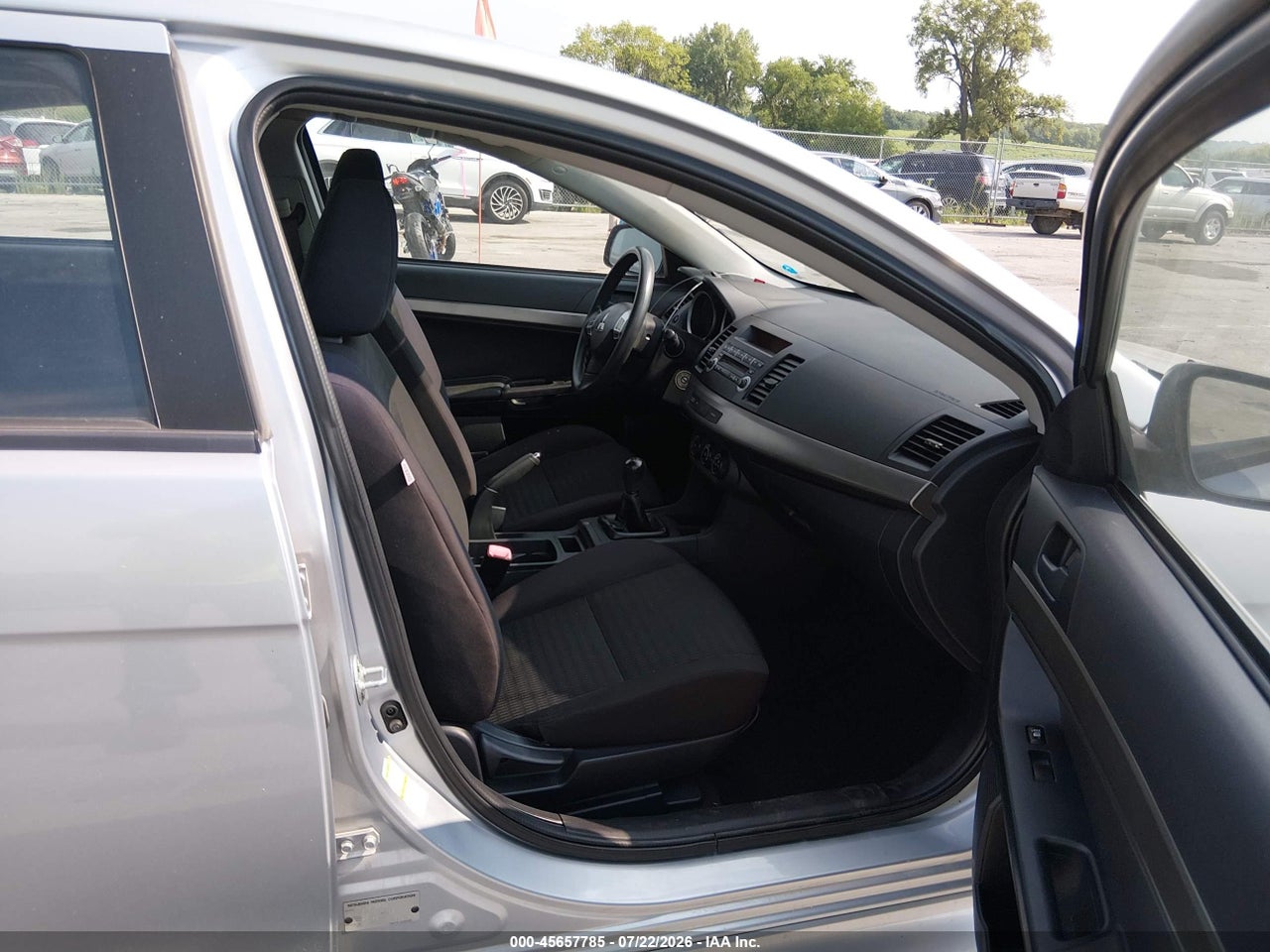 2013 MITSUBISHI LANCER ES · 5/11