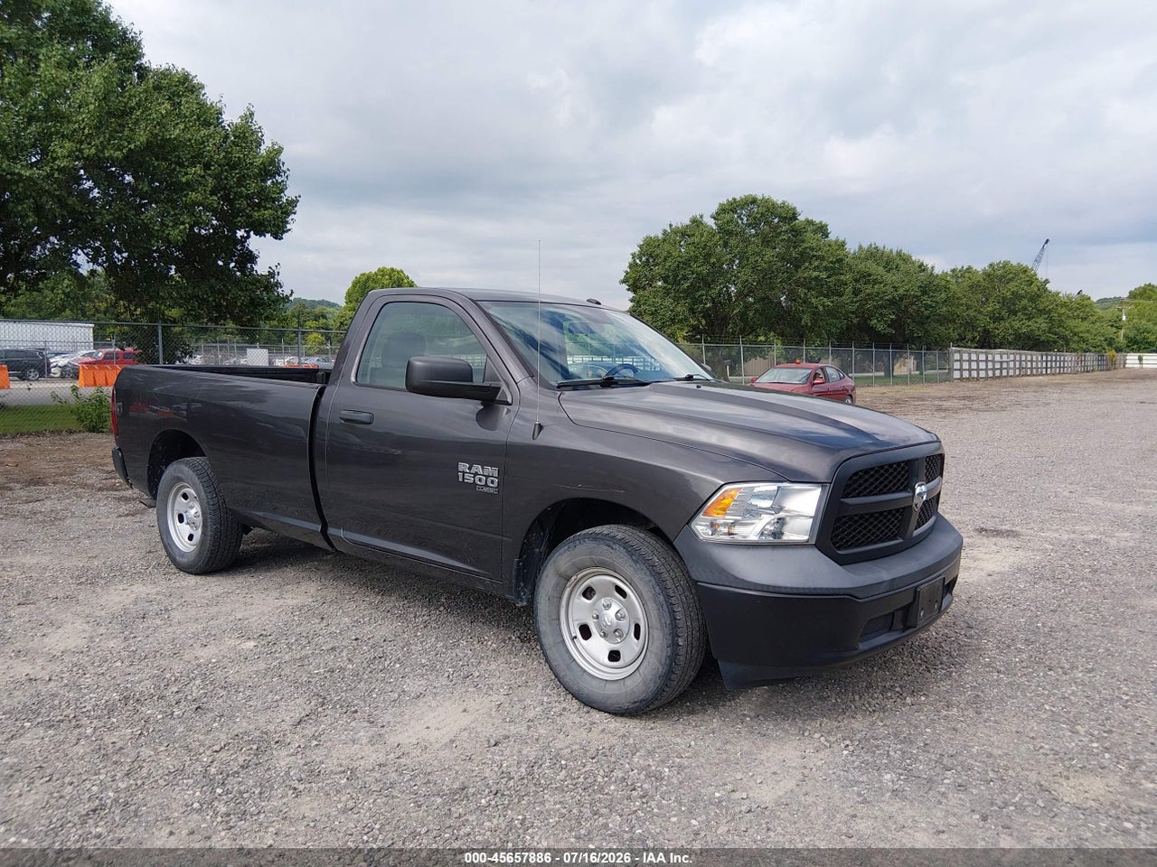 3C6JR6DG7KG****** · 2019 RAM 1500 CLASSIC TRADESMAN  4X2 8' BOX