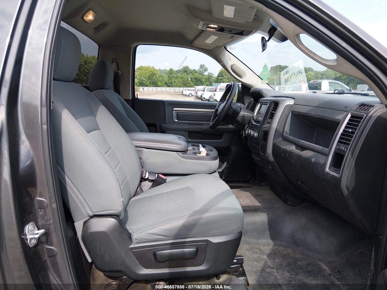 2019 RAM 1500 CLASSIC TRADESMAN  4X2 8' BOX · 5/11