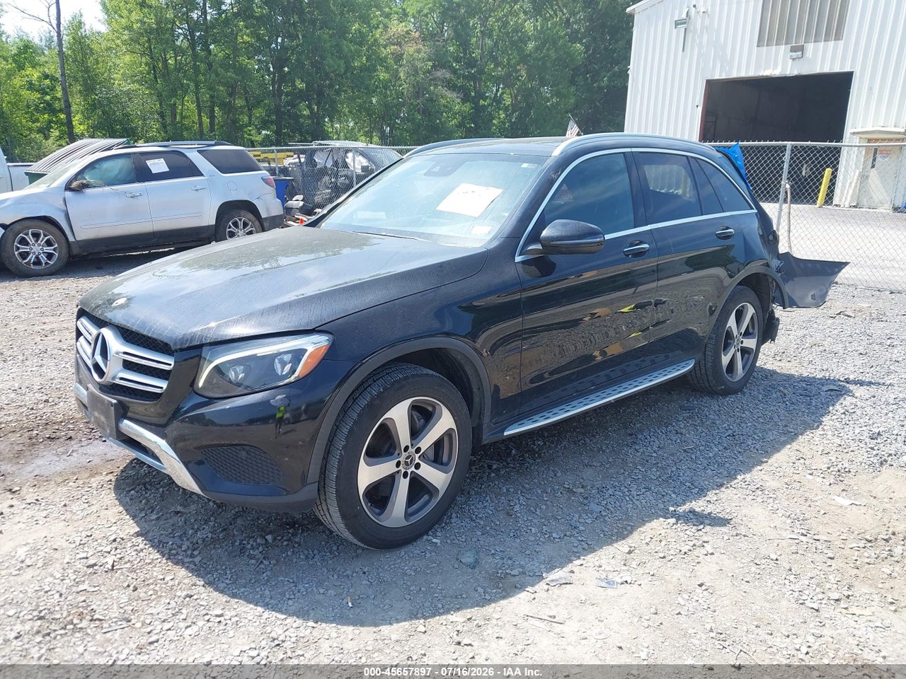 2018 MERCEDES-BENZ GLC 300 4MATIC · 2/11