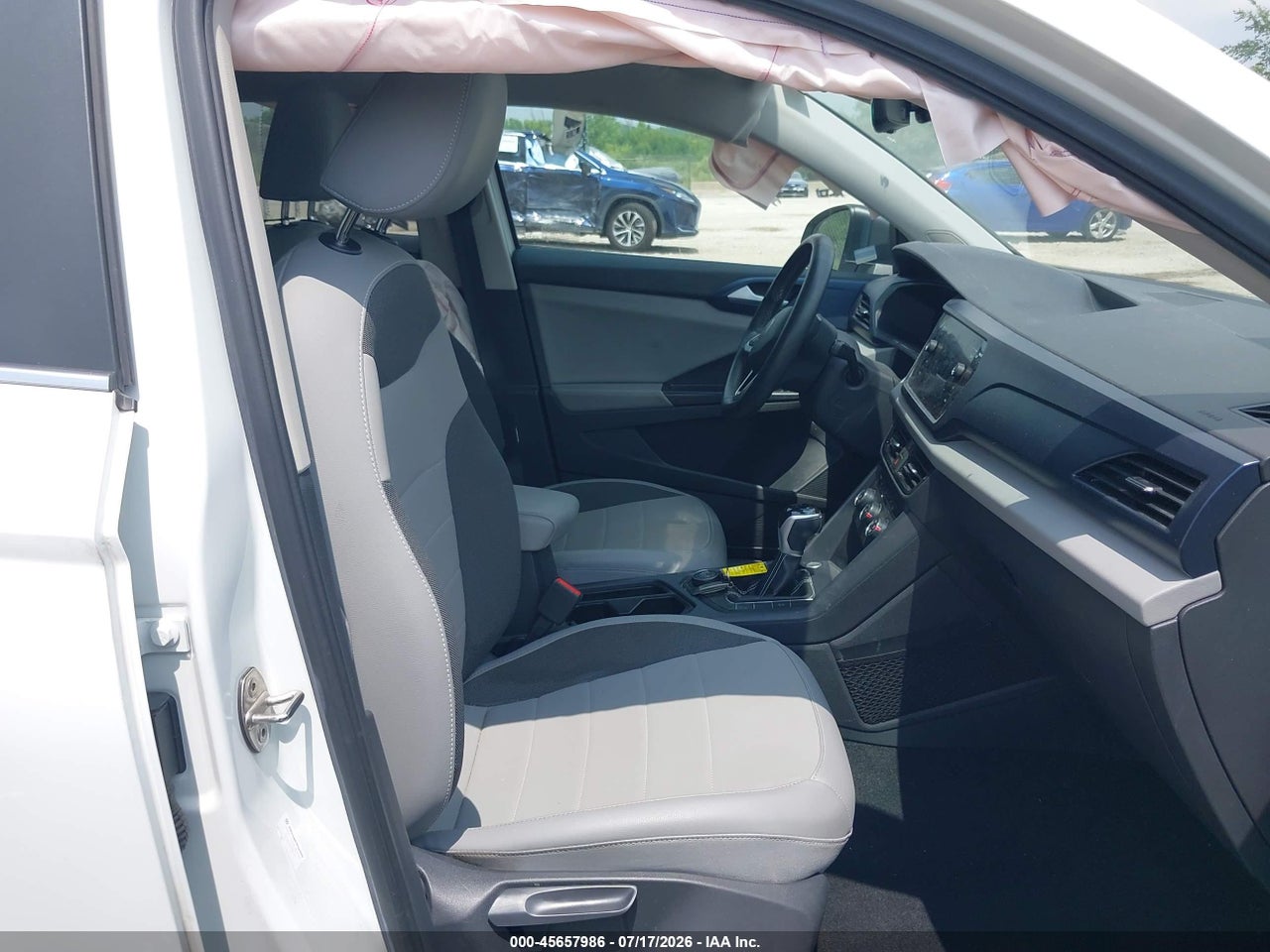 2022 VOLKSWAGEN TAOS 1.5T SE · 5/11
