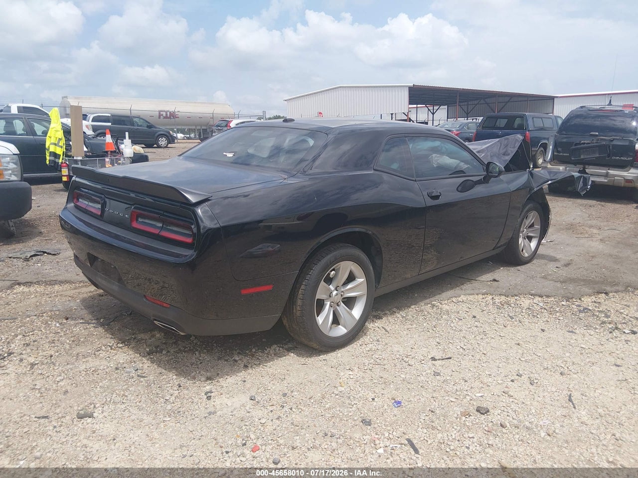 2023 DODGE CHALLENGER SXT · 4/11