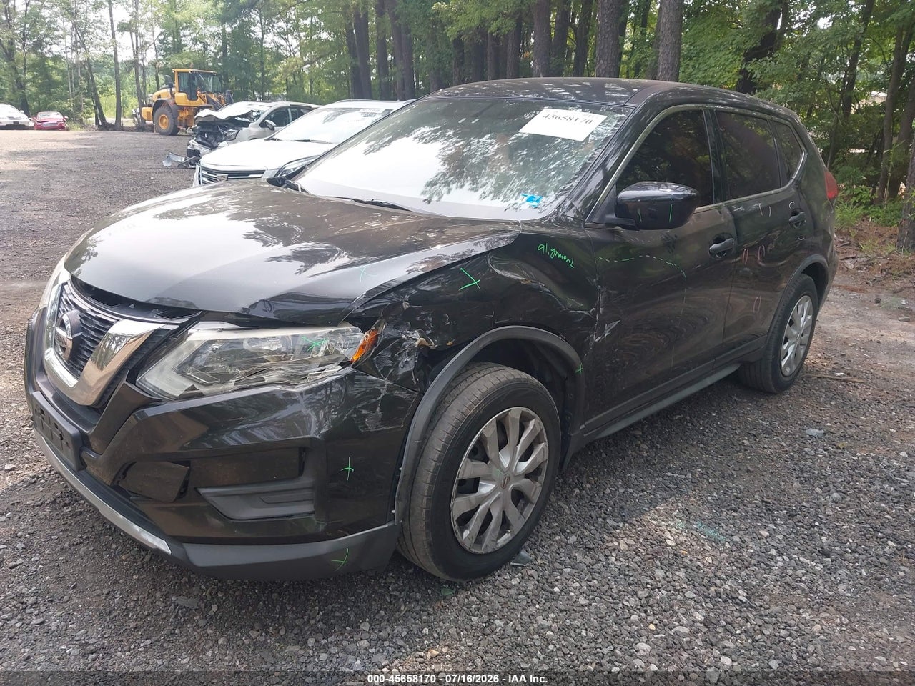 2017 NISSAN ROGUE S · 2/11
