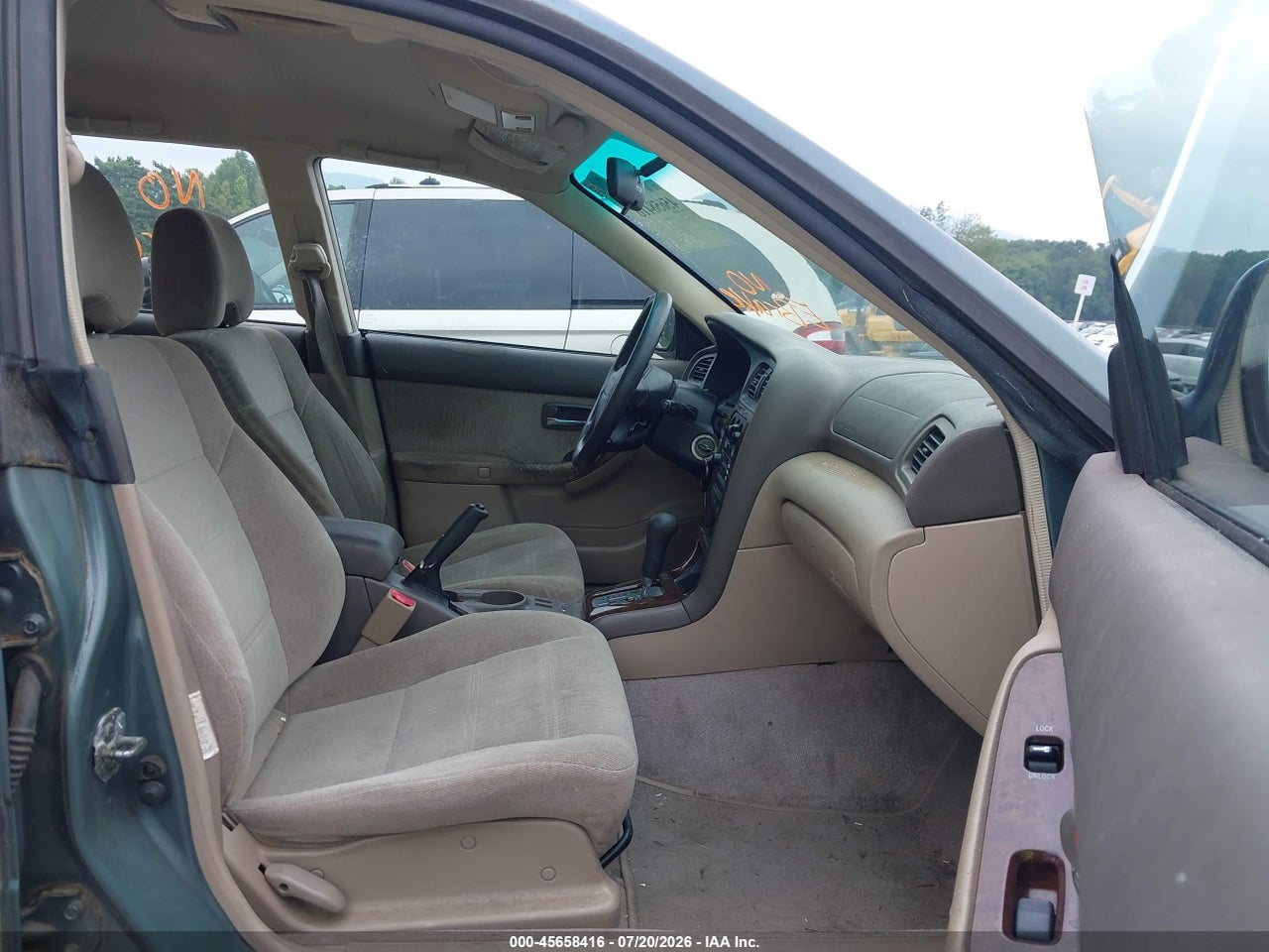 2002 SUBARU OUTBACK   · 5/11