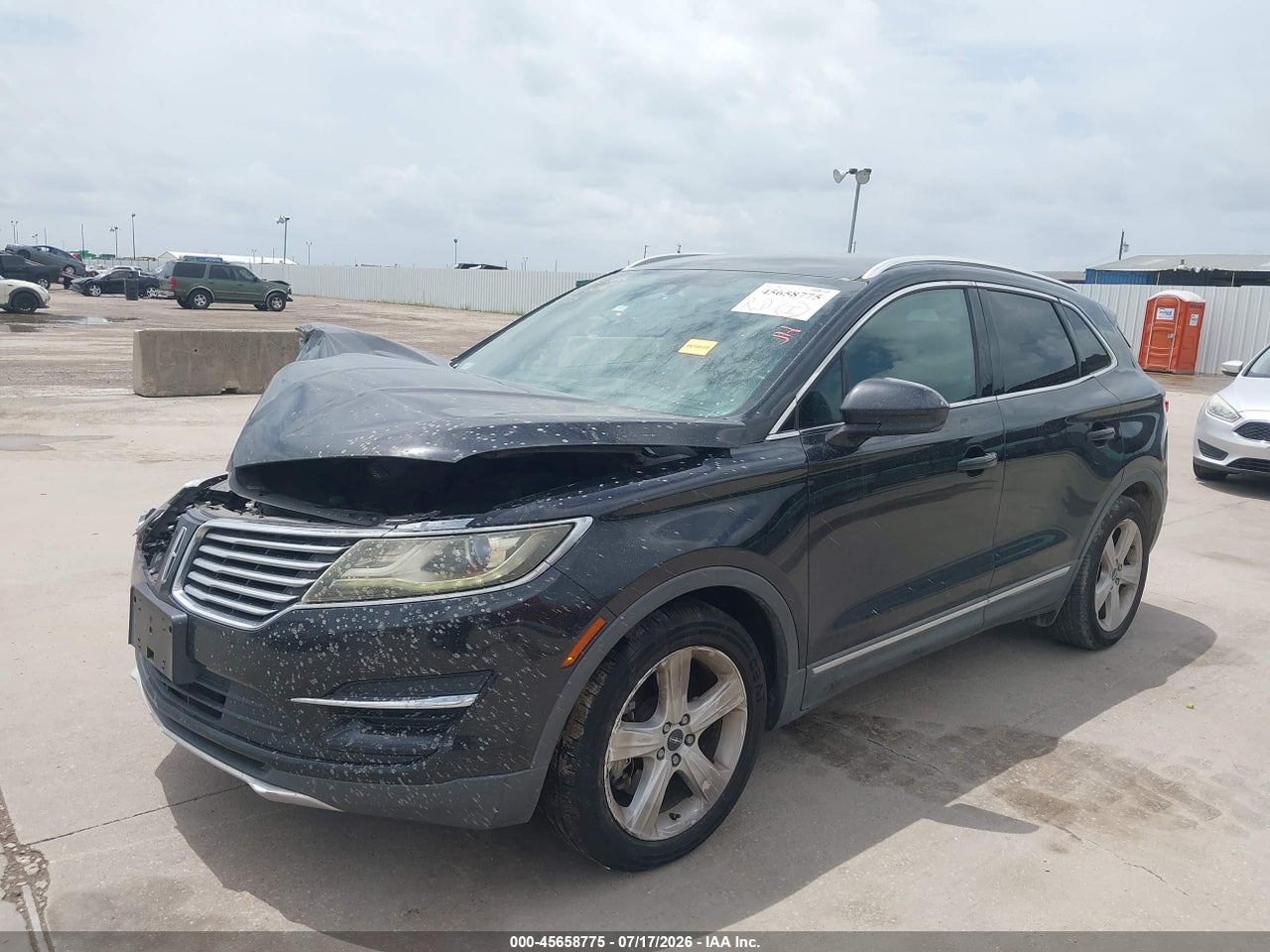 5LMCJ1A90FU****** · 2015 LINCOLN MKC · 2/11