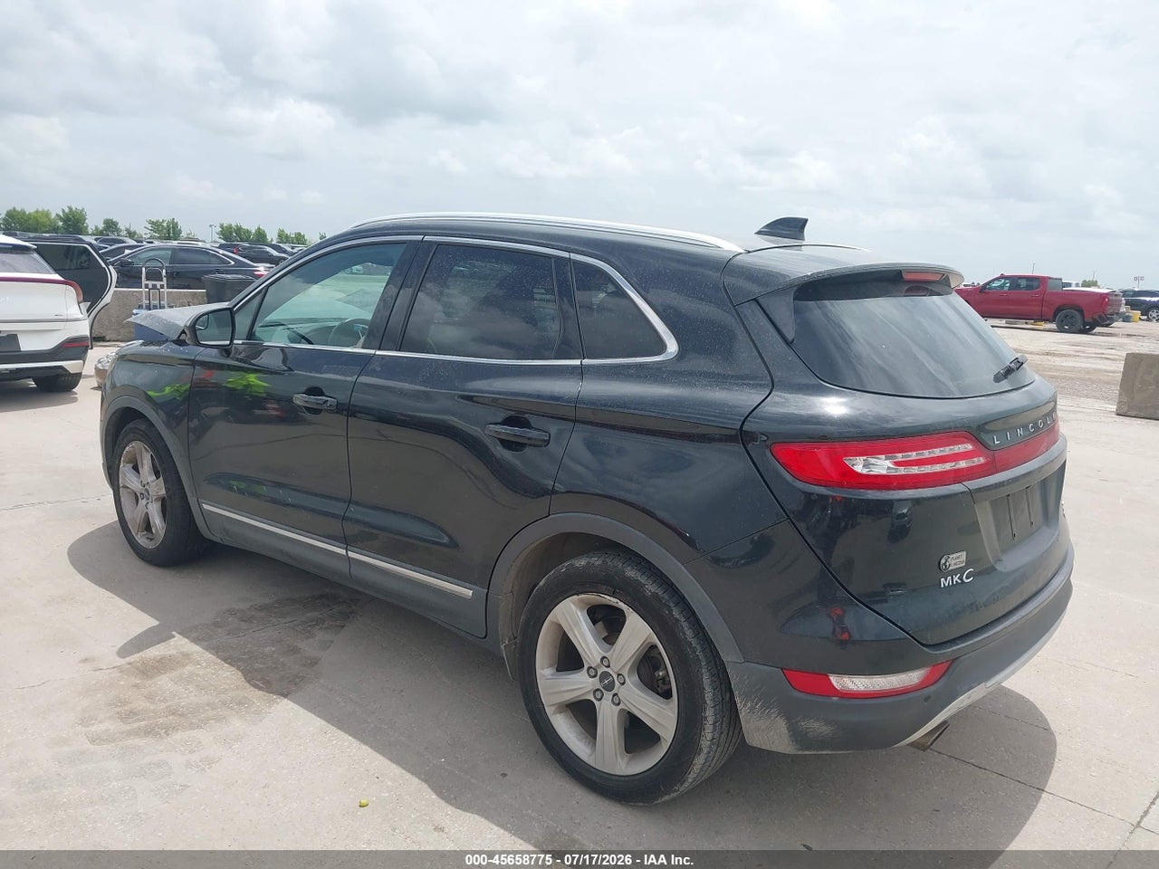 5LMCJ1A90FU****** · 2015 LINCOLN MKC · 3/11