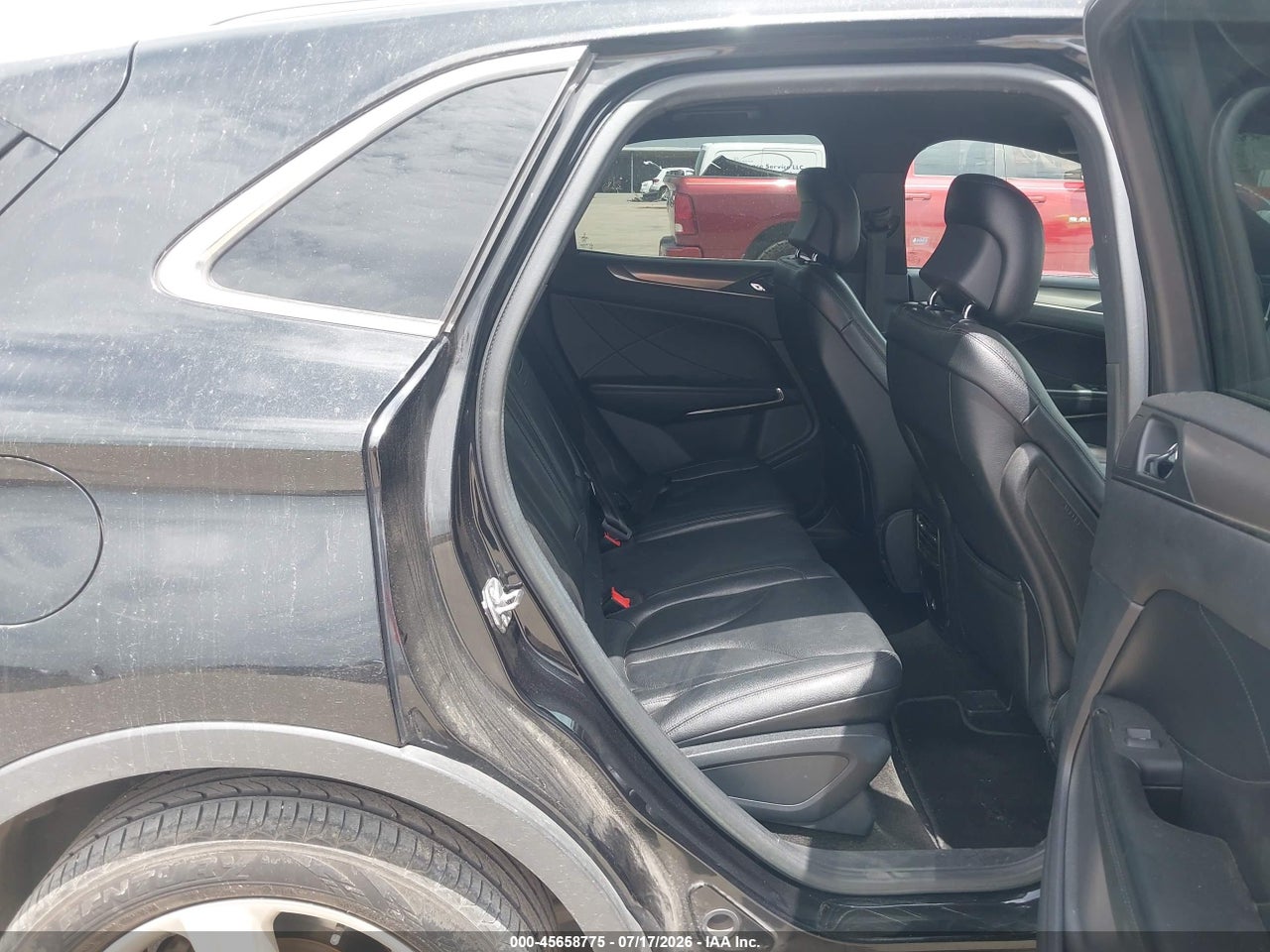 5LMCJ1A90FU****** · 2015 LINCOLN MKC · 8/11