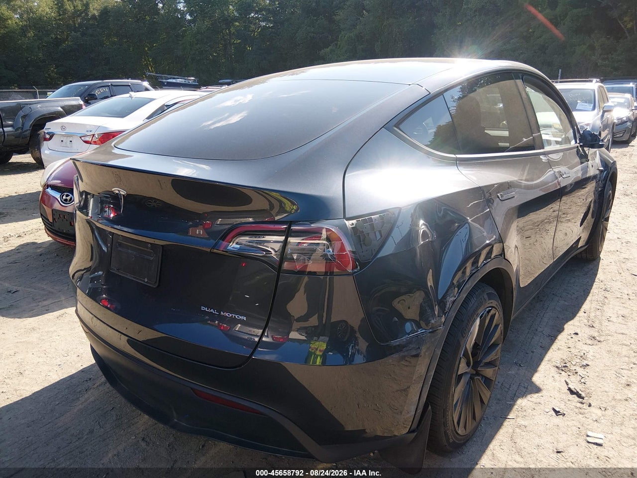2024 TESLA MODEL Y LONG RANGE DUAL MOTOR ALL-WHEEL DRIVE · 4/11