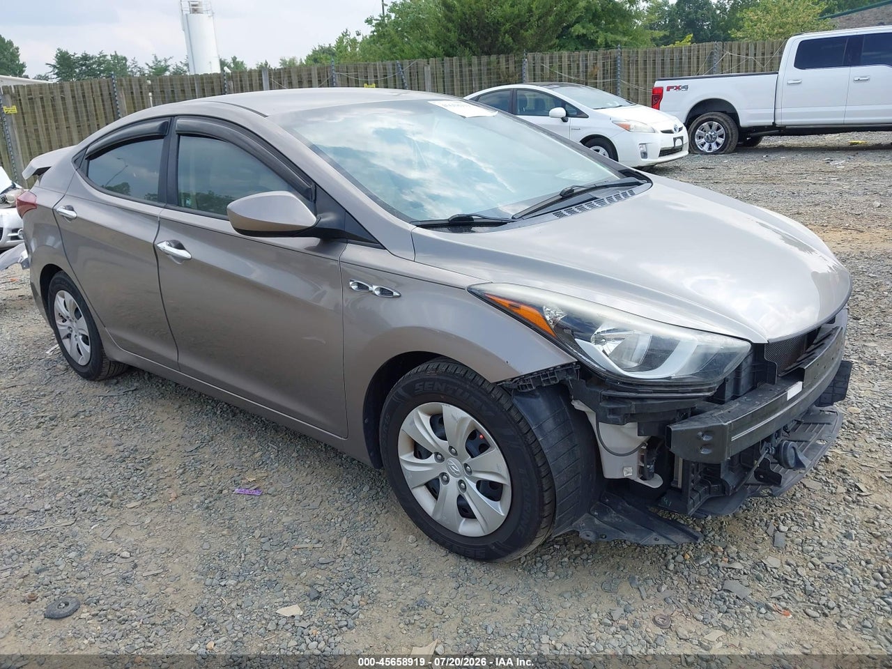 5NPDH4AE6GH****** · 2016 HYUNDAI ELANTRA SE